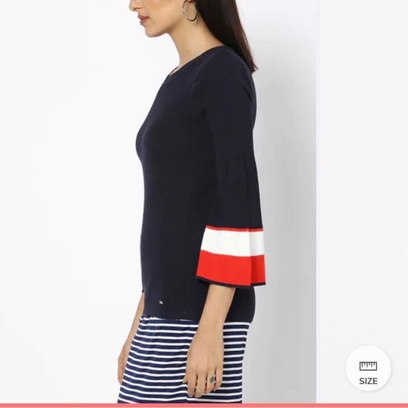 TOMMY HILFIGER
Crew-Neck Pullover with Striped Sleeve Hems - Picture 6 of 6